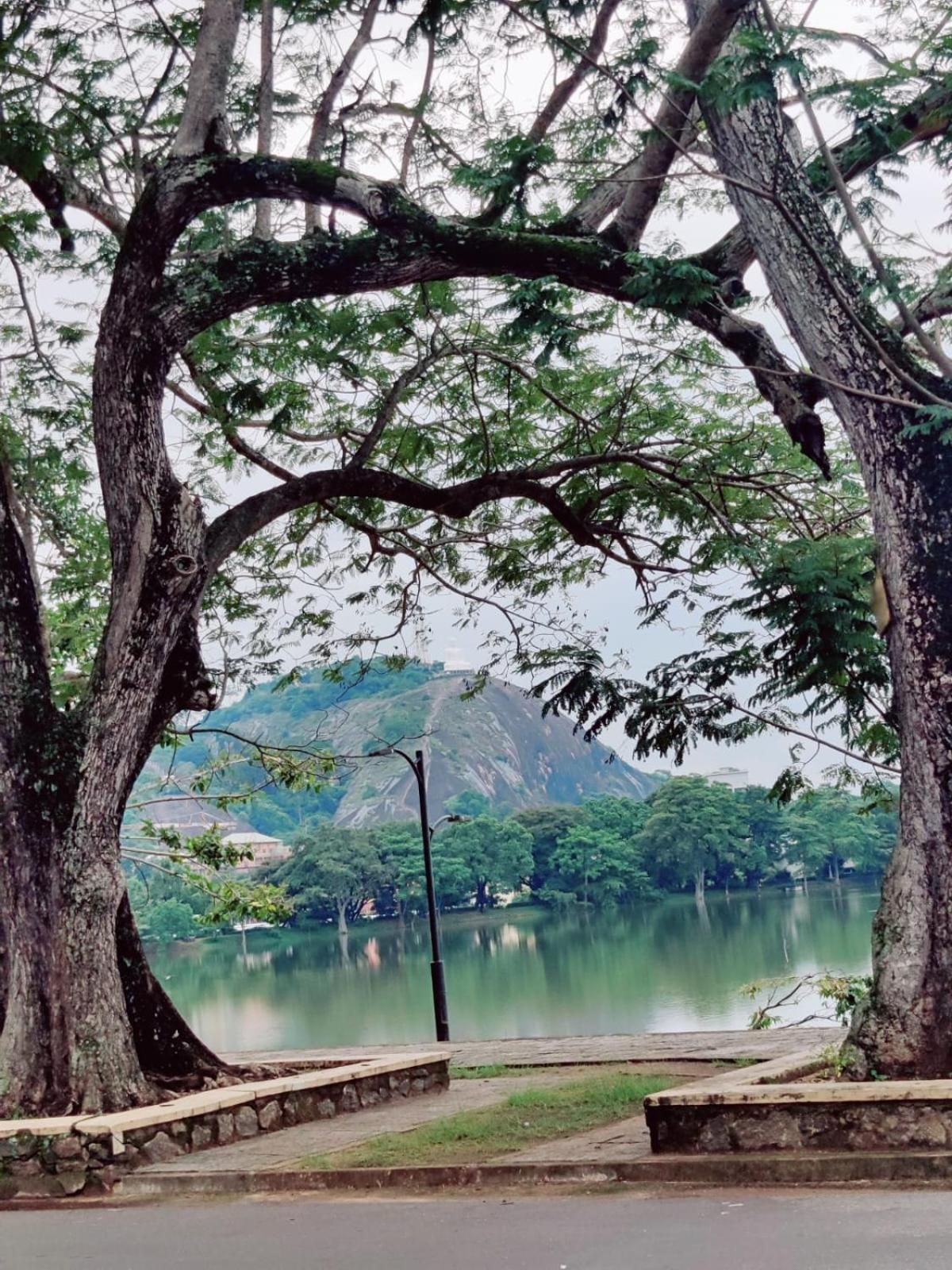 Grand Colonial Viveka Ξενοδοχείο Kurunegala Εξωτερικό φωτογραφία
